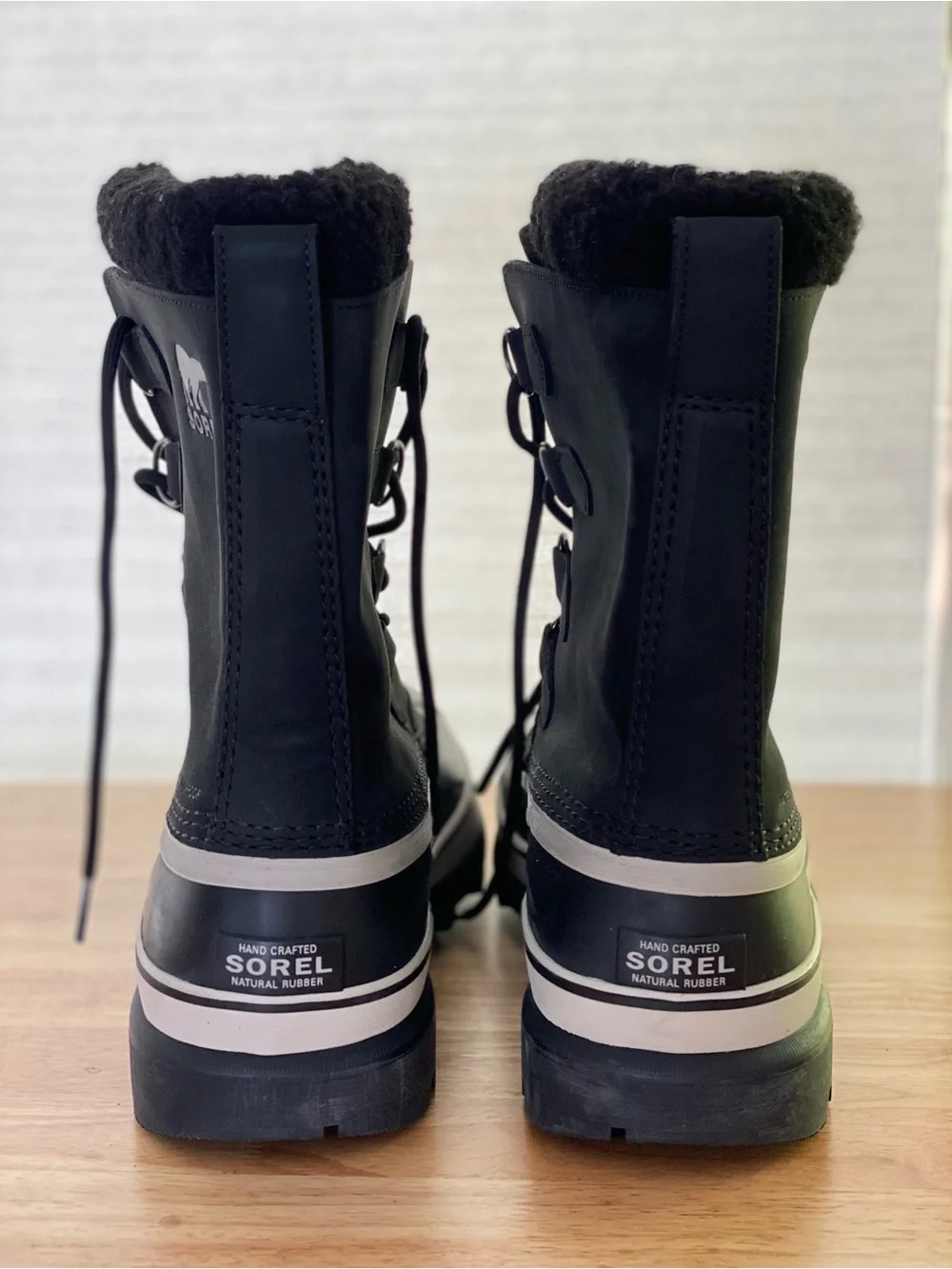 Sorel Black Boots with White Trim - Lace-Up Winter Footwear